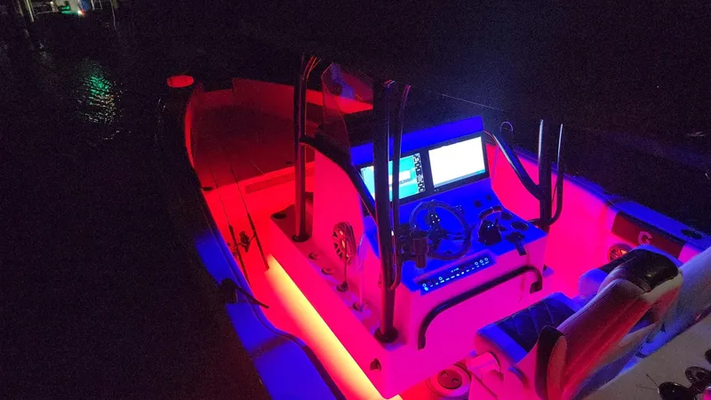 Slide: The Image of CG Boat Works 35 M-Series 2022 - 88