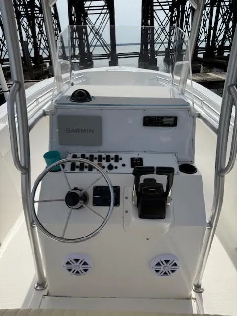 Slide: The Image of 2006 Angler 2600CC Limited Edition boat console with Garmin navigation system. - 19