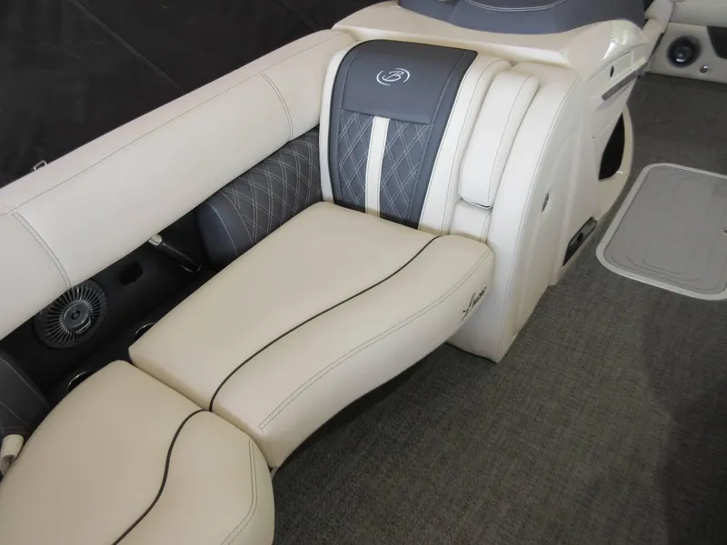 Slide: The Image of Barletta Lusso 23UCA 2025 - 11