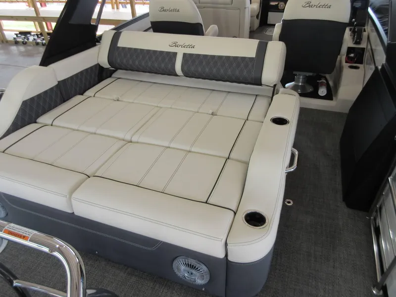 Slide: The Image of Barletta Lusso 23UCA 2025 - 13