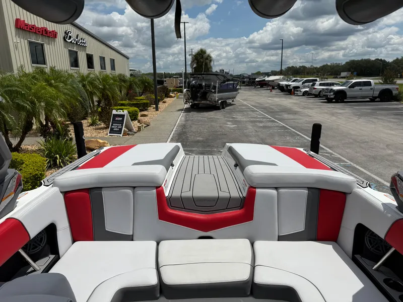 Slide: The Image of Nautique 210 Super Air Nautique 2018 - 13