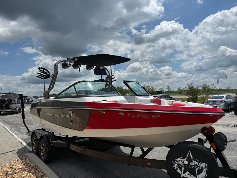Slide: The Image of Nautique 210 Super Air Nautique 2018 - 4