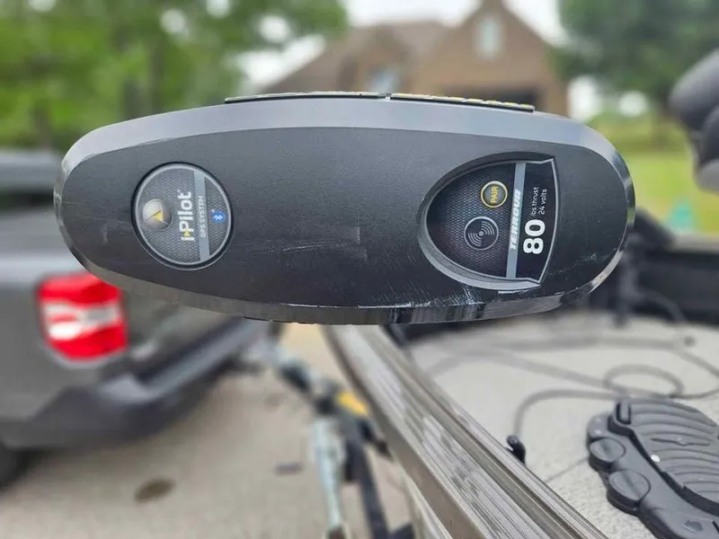 Slide: The Image of Alumacraft 165 2017 - 7