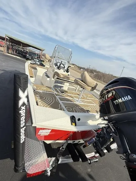 Slide: The Image of Xpress H-20 Bay 2025 - 3