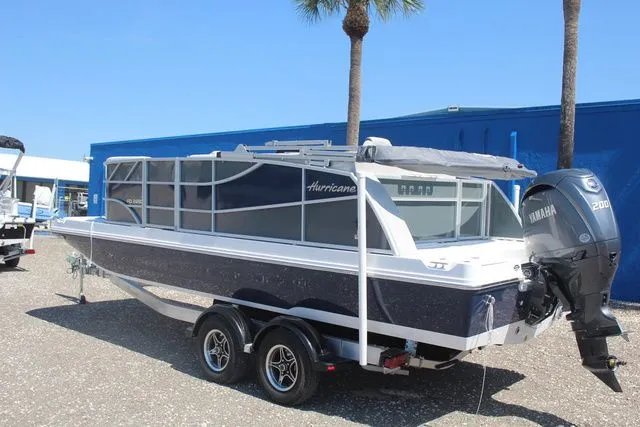 Slide: The Image of Hurricane FunDeck 2260 REF 2025 - 6