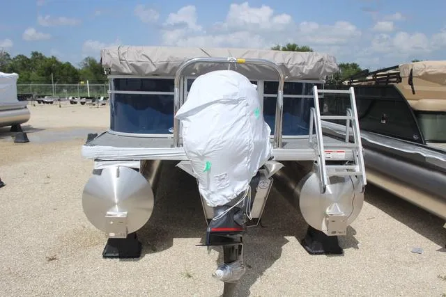 Slide: The Image of Godfrey Xperience 2286 SBX 2025 - 3