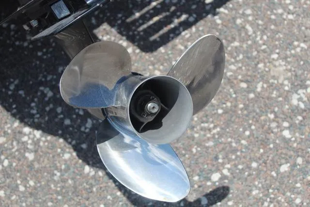 Slide: The Image of Tracker Targa V-18 2012 - 13