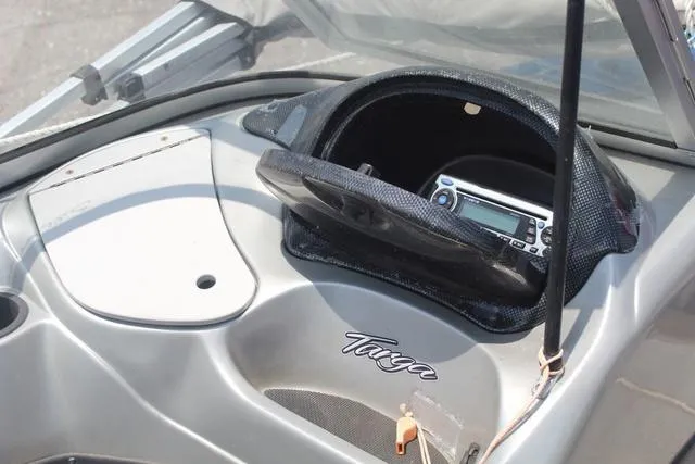 Slide: The Image of Tracker Targa V-18 2012 - 23