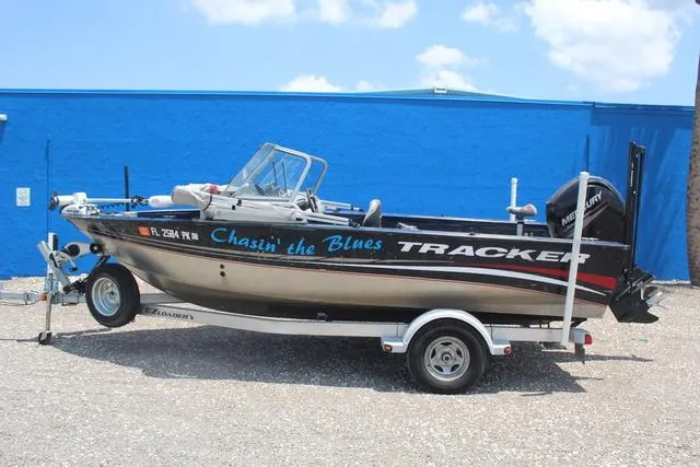 Slide: The Image of Tracker Targa V-18 2012 - 7