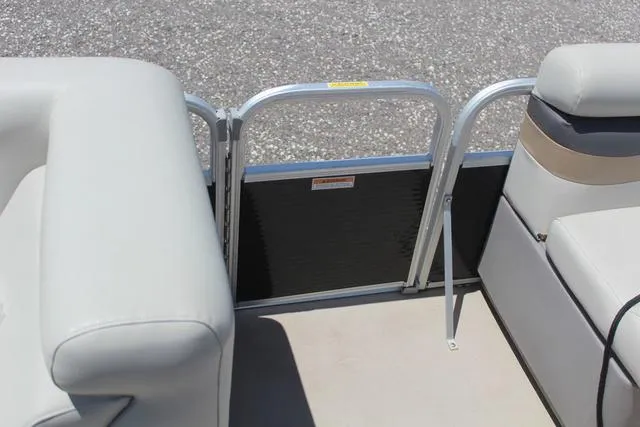 Slide: The Image of Godfrey SW 186 C 2017 - 16