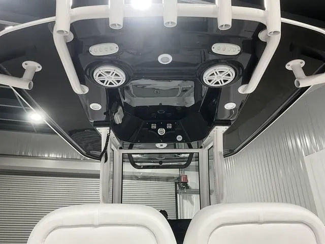 Slide: The Image of Sportsman Masters 247OE Bay Boat 2025 - 12