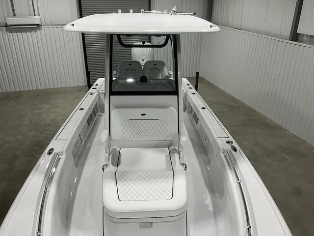 Slide: The Image of Sportsman Masters 247OE Bay Boat 2025 - 14