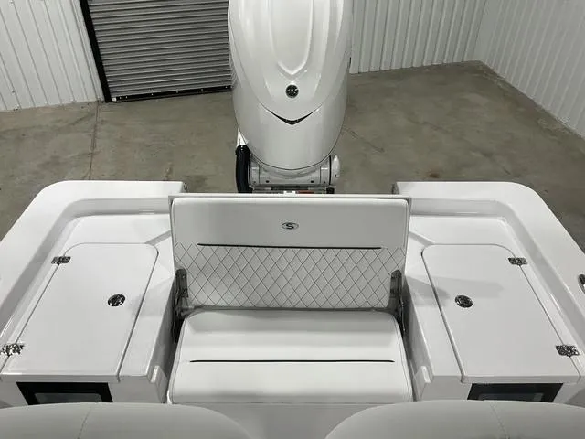 Slide: The Image of Sportsman Masters 247OE Bay Boat 2025 - 17