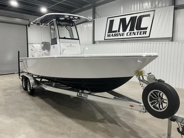 Slide: The Image of Sportsman Masters 247OE Bay Boat 2025 - 6