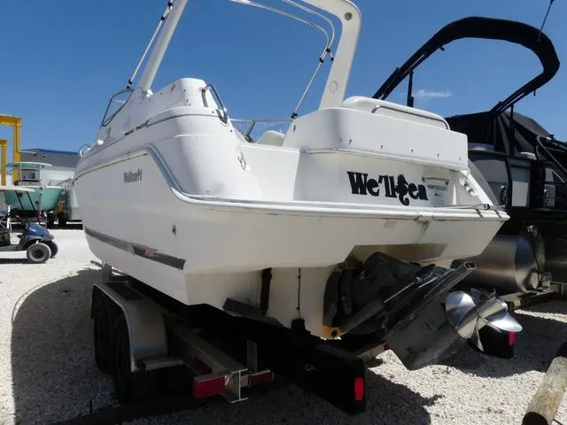 Slide: The Image of Wellcraft 27 1999 - 3