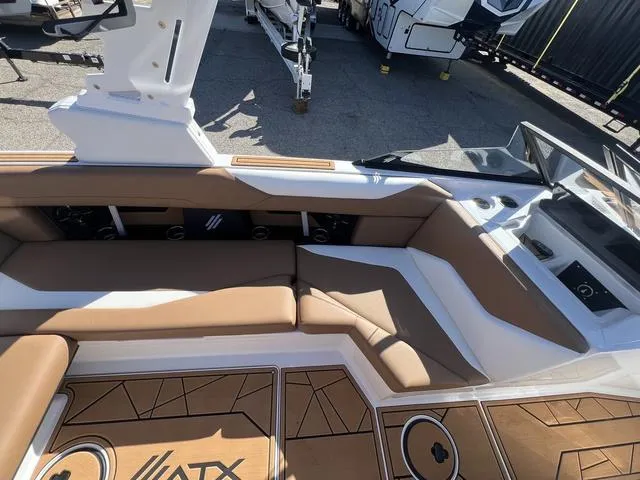 Slide: The Image of Tigé 22 TYPE-S 2025 - 7