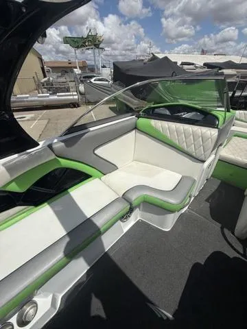 Slide: The Image of Tigé RZ2 2014 - 8