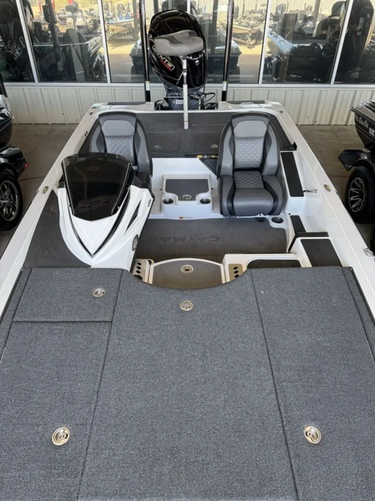 Slide: The Image of Caymas CX 21 PRO 2022 - 8