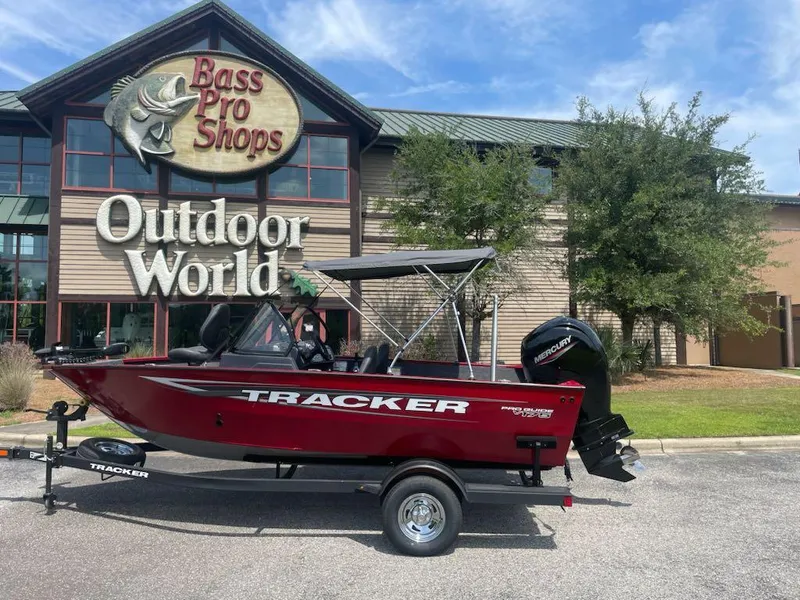 Slide: The Image of 2025 Tracker Pro Guide V-175 Combo boat outside Bass Pro Shops Outdoor World. - 4