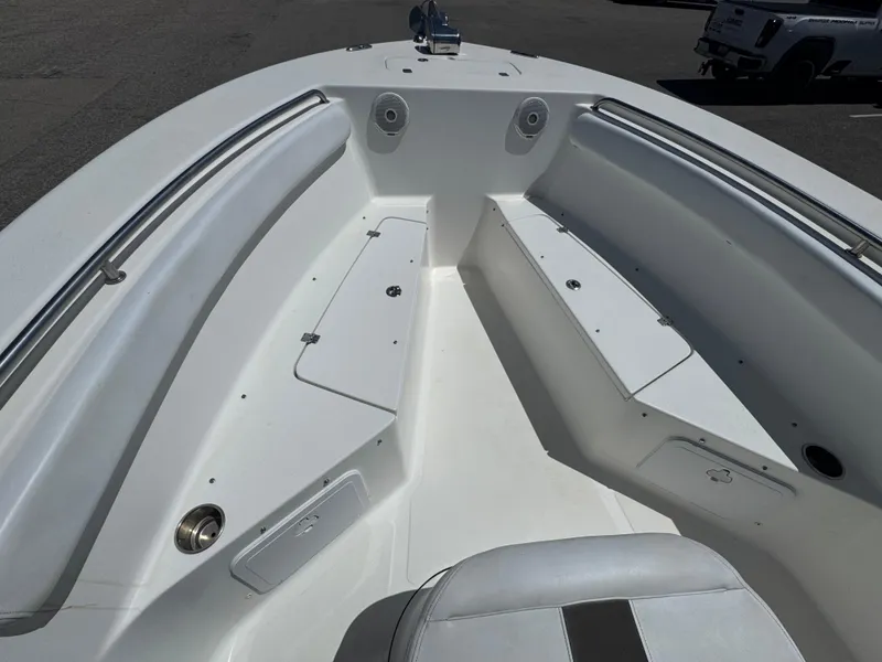 Slide: The Image of Tidewater 230SS 2014 - 17