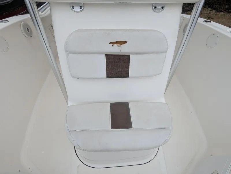 Slide: The Image of Tidewater 230SS 2014 - 8