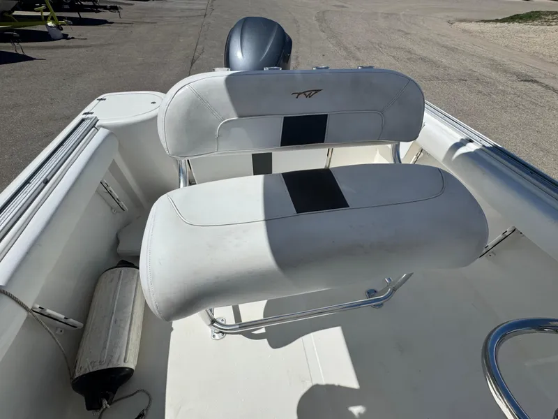 Slide: The Image of Tidewater 230SS 2014 - 9