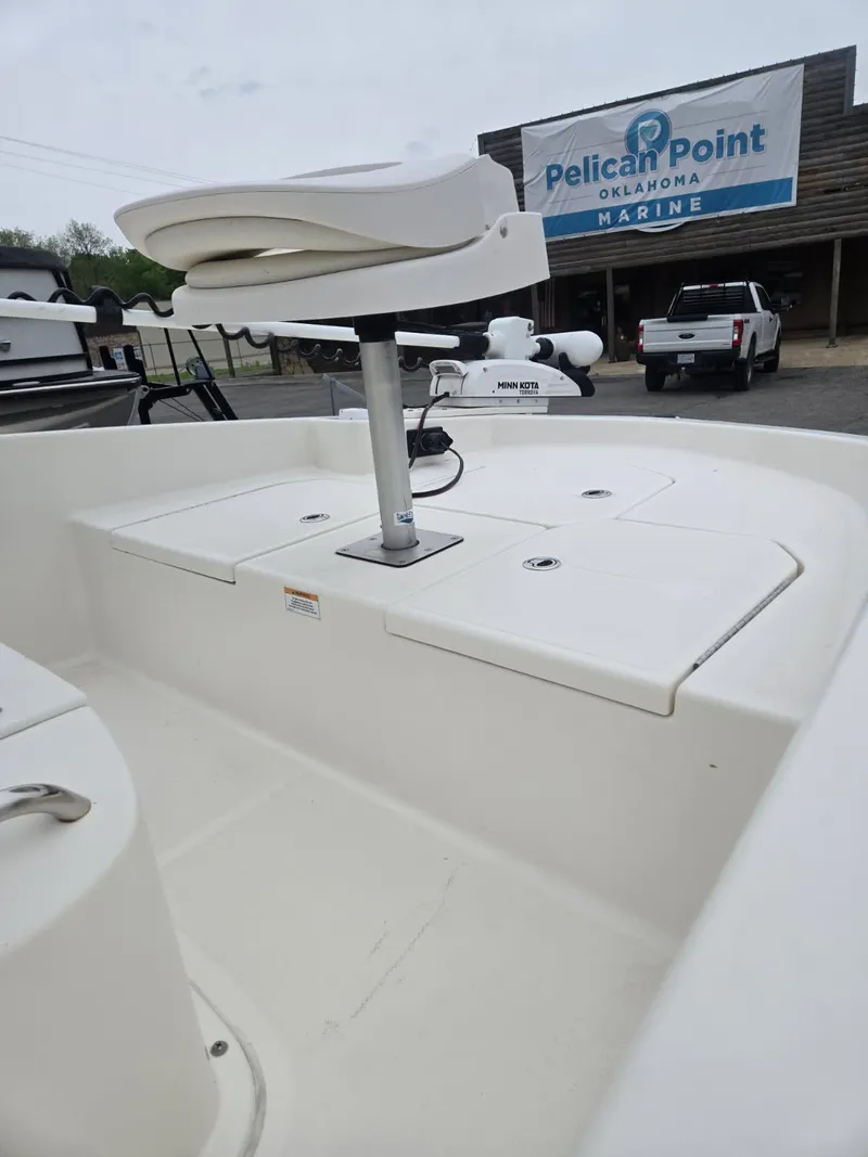 Slide: The Image of 2022 Bayliner Trophy T18Bay boat at Pelican Point Marina, Oklahoma. - 11
