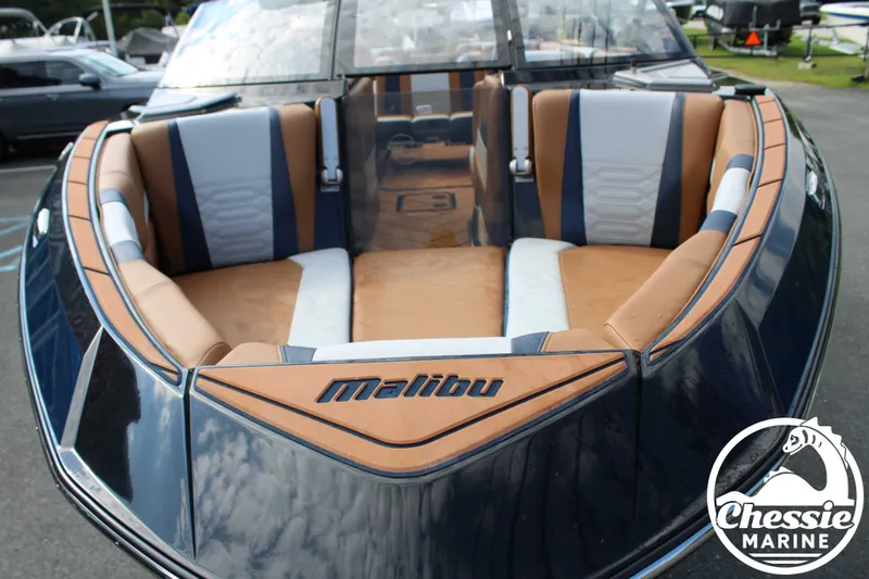 Slide: The Image of Malibu Wakesetter 26 LSV 2023 - 15