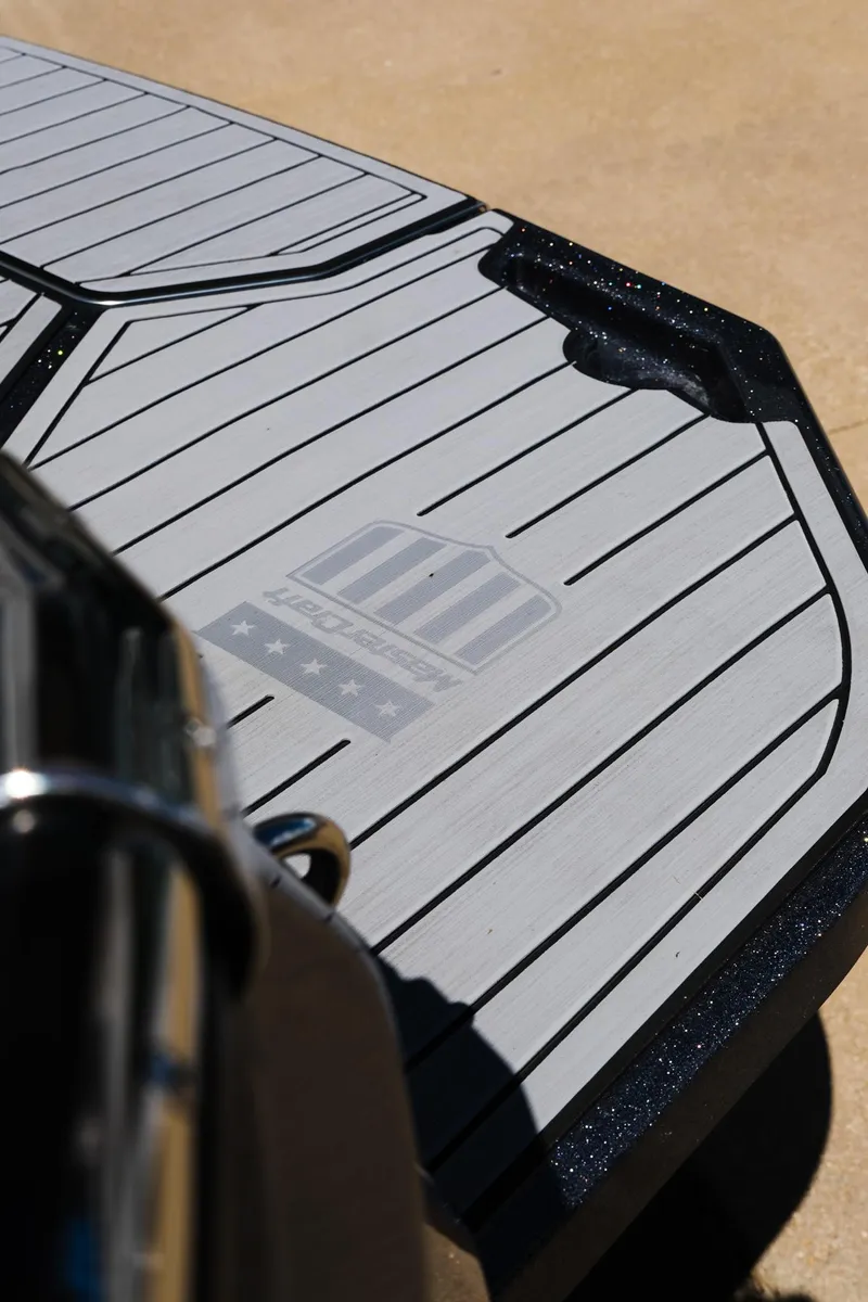 Slide: The Image of MasterCraft X26 2025 - 50