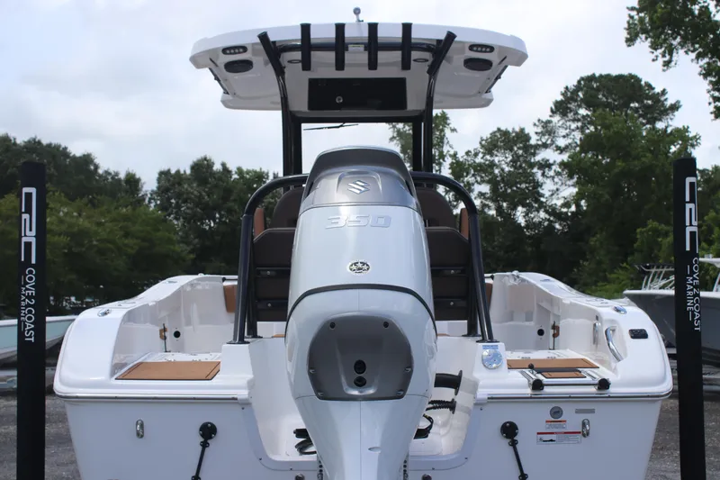 Slide: The Image of 2025 Sea Pro 245 FLX boat with powerful outboard motor, rear view. - 3