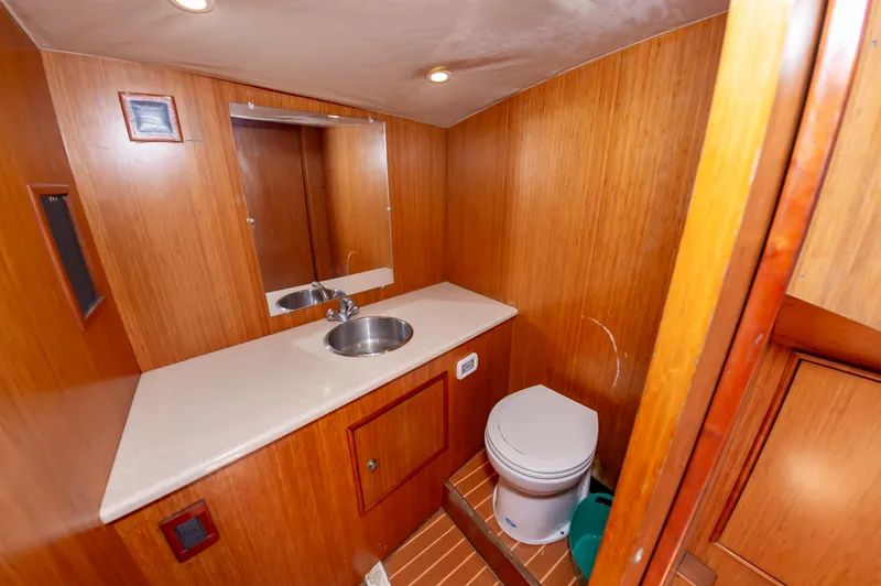 Slide: The Image of Custom Carolina 42 Express 2008 - 29