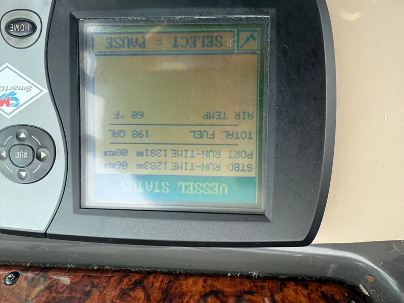 Slide: The Image of Sea Ray 52 Sundancer 2006 - 51