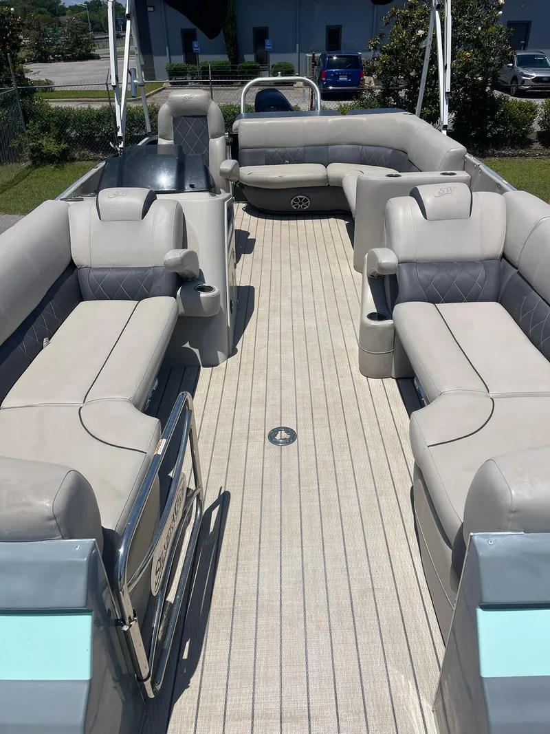 Slide: The Image of 2020 Silver Wave 2210 SW5 L pontoon boat with spacious seating and modern design. - 3