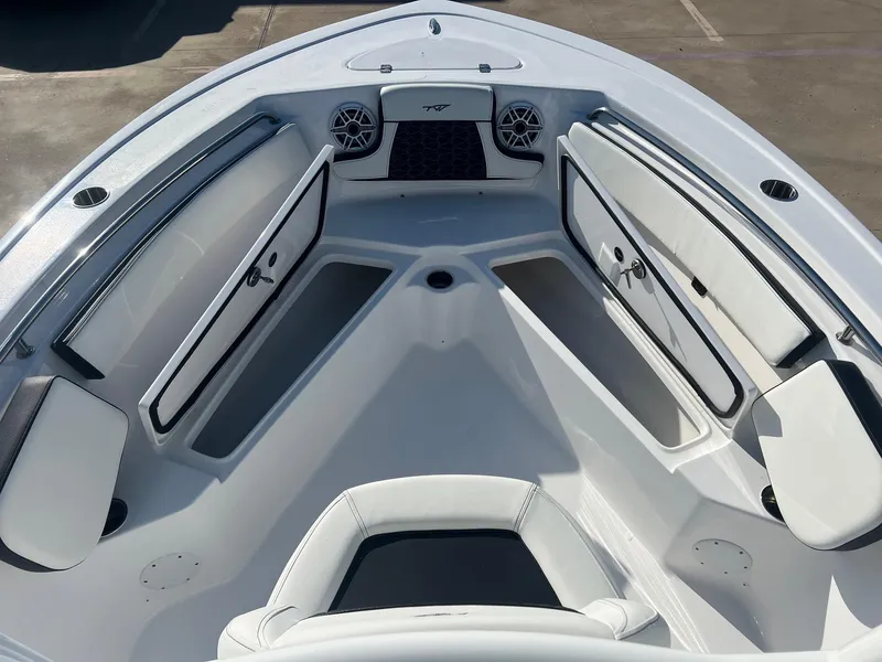 Slide: The Image of Tidewater 210LXF 2025 - 12