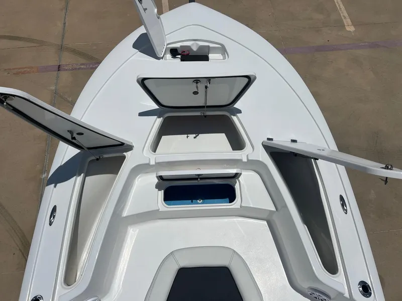 Slide: The Image of Tidewater 2110BM 2025 - 12