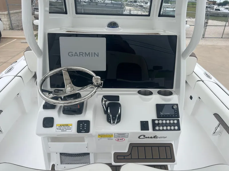 Slide: The Image of Tidewater 2500 Carolina Bay 2025 - 25