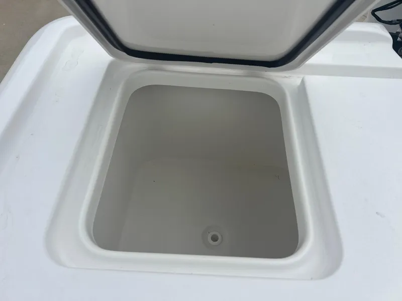 Slide: The Image of Tidewater 2500 Carolina Bay 2025 - 37