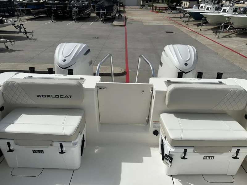 Slide: The Image of World Cat 325CC 2025 - 18