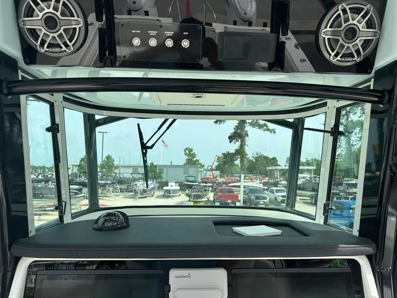 Slide: The Image of World Cat 325CC 2025 - 31