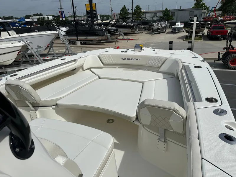 Slide: The Image of World Cat 325CC 2025 - 48