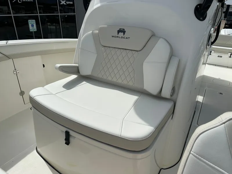 Slide: The Image of World Cat 325CC 2025 - 55