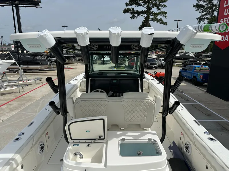 Slide: The Image of World Cat 325CC 2025 - 72