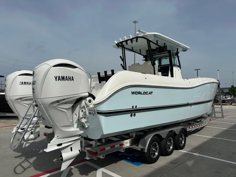 Slide: The Image of World Cat 325CC 2025 - 8