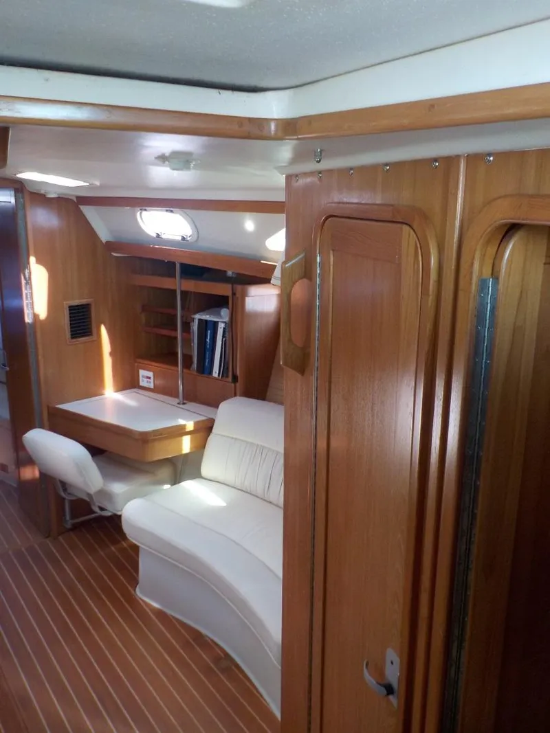 Slide: The Image of Navigation Station Located Forward - 14