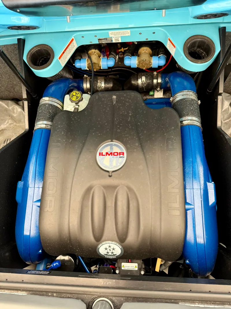 Slide: The Image of 2019 MasterCraft X22 engine with Ilmor branding and blue components. - 8