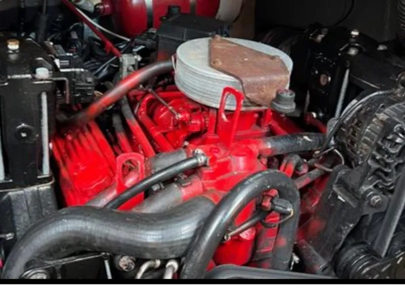 Slide: The Image of Chris-Craft 33 Express 2004 - 50