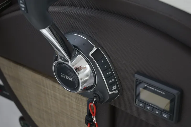 Slide: The Image of Close-up of 2017 Cobalt R7 boat throttle control with digital display. - 13