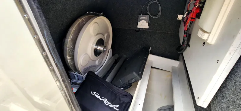 Slide: The Image of Sea Ray 260 Sundeck 2007 - 11