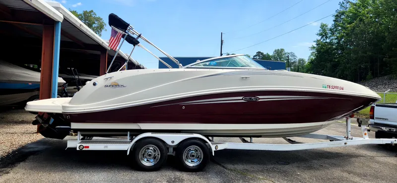 Slide: The Image of Sea Ray 260 Sundeck 2007 - 4