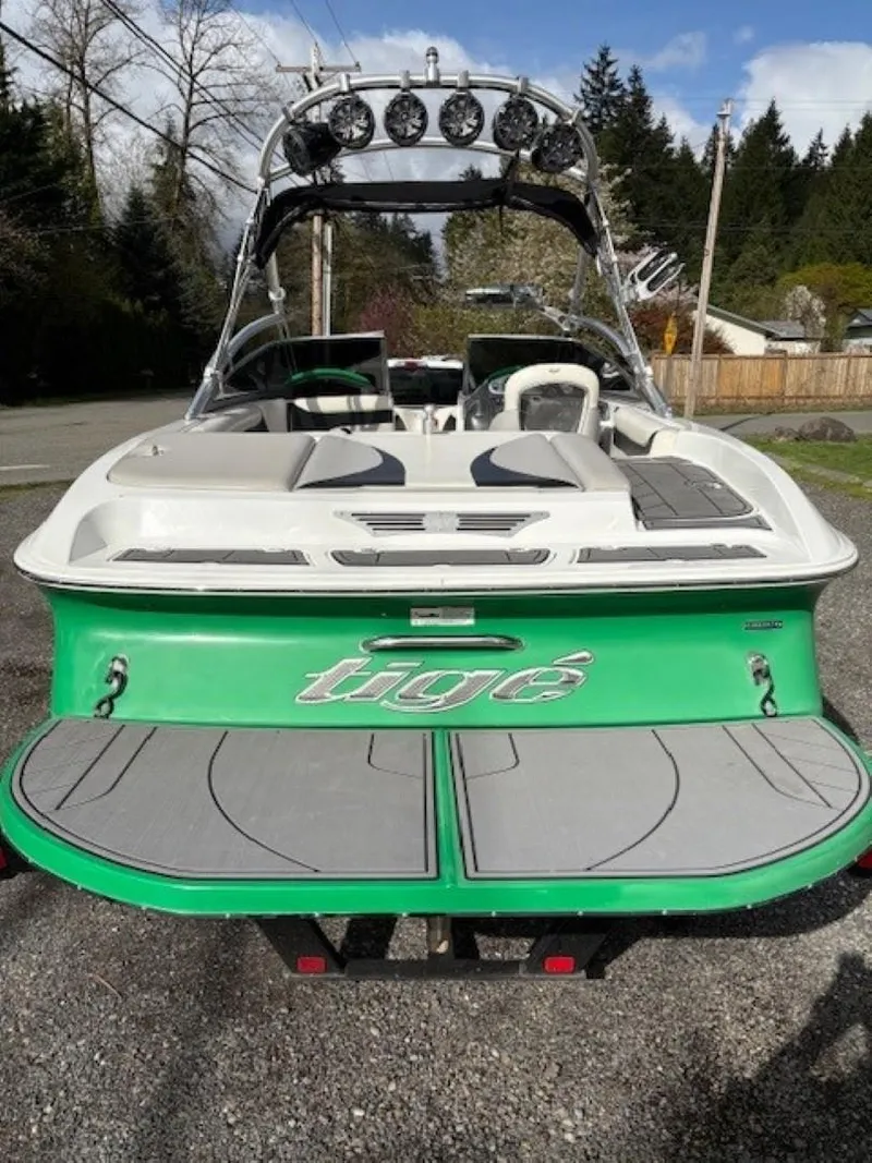 Slide: The Image of Tigé 22Ve 2008 - 3